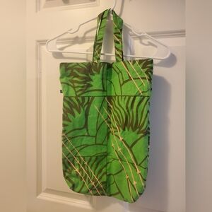 Sig Zane Hilo Hawaii Green Printed Leaf-Pattern Tote Bag